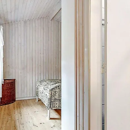 Ferienhaus Holiday Lxxvi *